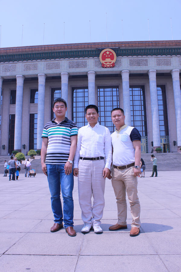 安邦集團(tuán)董事長(zhǎng)李貽連應(yīng)邀出席電供暖專業(yè)委員會(huì)成立大會(huì)(圖4) 安邦集團(tuán)董事長(zhǎng)李貽連應(yīng)邀出席電供暖專業(yè)委員會(huì)成立大會(huì)(圖4)