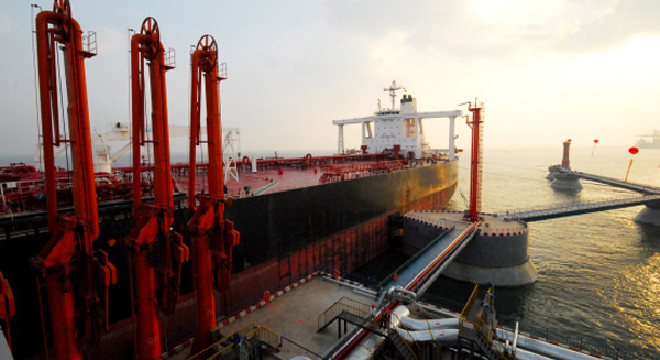 電伴熱管道保溫系統解決輸油臂冬季運輸凍結事項(圖1) 電伴熱管道保溫系統解決輸油臂冬季運輸凍結事項(圖1)